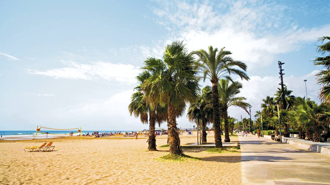 DVACACIONES 4* SALOU -