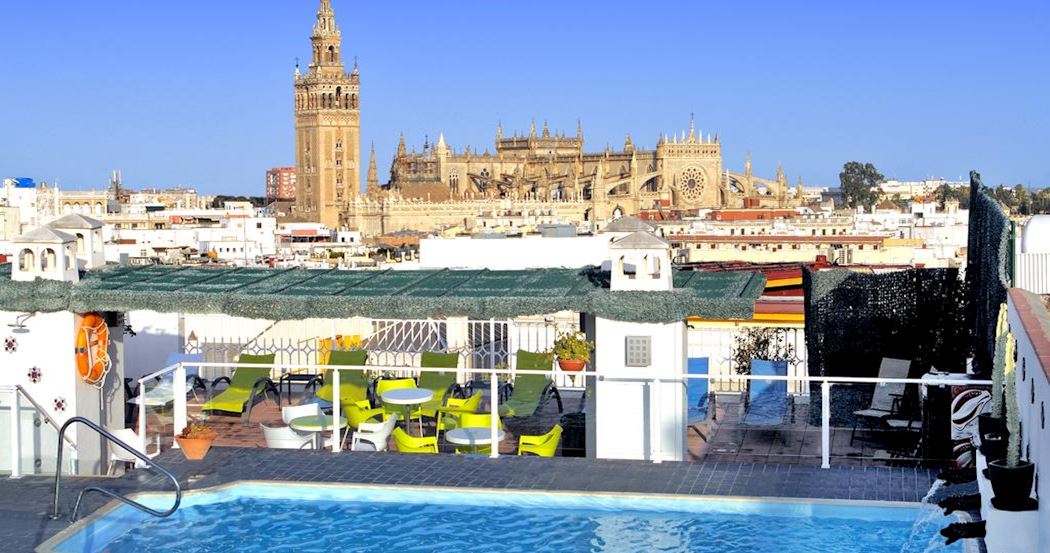 Becquer Hotel