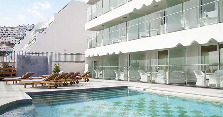 Villa Magna Adult Only