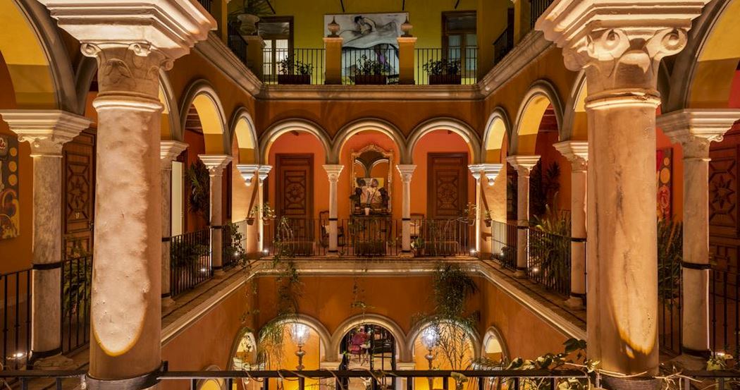 Hotel Casa Del Poeta