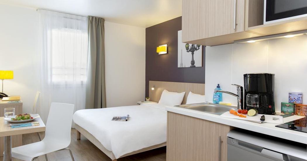 Aparthotel Adagio access Paris Massy Gare TGV