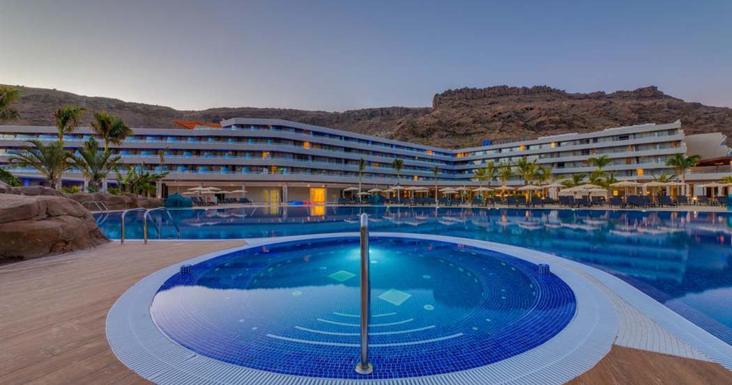 RADISSON BLU RESORT & SPA GRAN CANARIA MOGAN