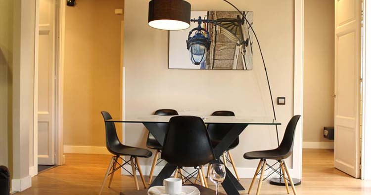 AinB Eixample-Miro Apartments
