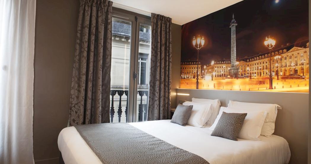 Hotel Theoreme