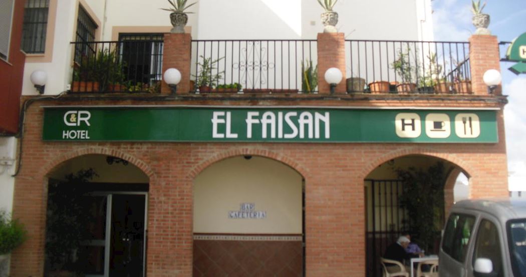 El Faisan C&R Hotel