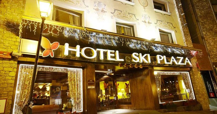 Ski Plaza Hotel